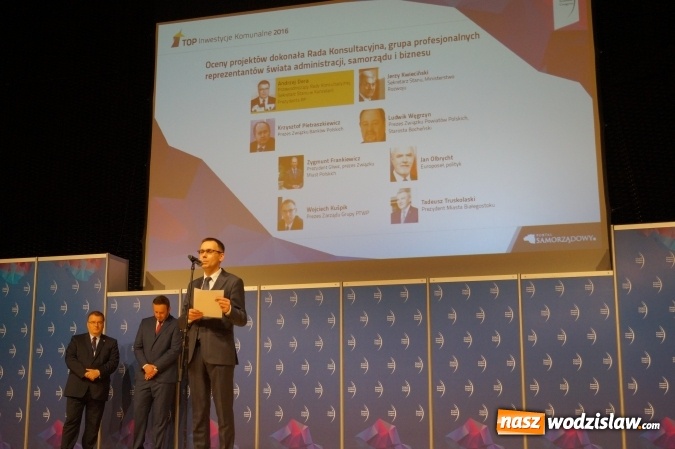 Zdjęcie w galerii na portalu naszwodzislaw.com: Wodzisław: Nagroda Top Inwestycje Komunalne odebrana przez prezydenta wiadomości z regionu