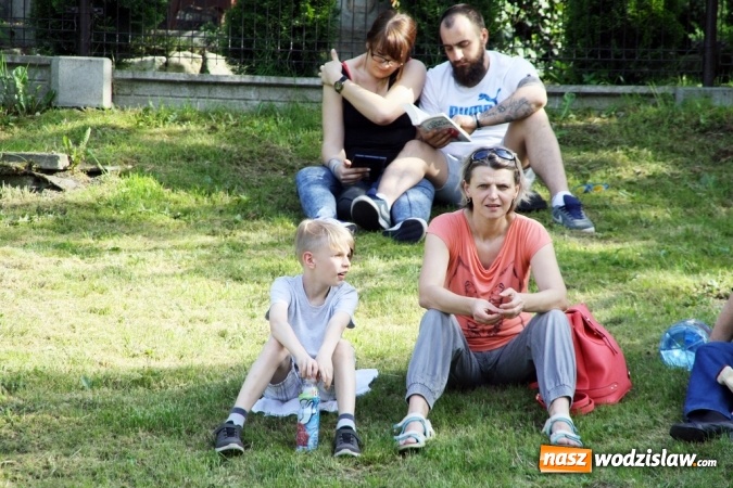 Zdjęcie w galerii na portalu naszwodzislaw.com: Orkiestra Dęta KWK Marcel zagrała przy tężni wiadomości z regionu