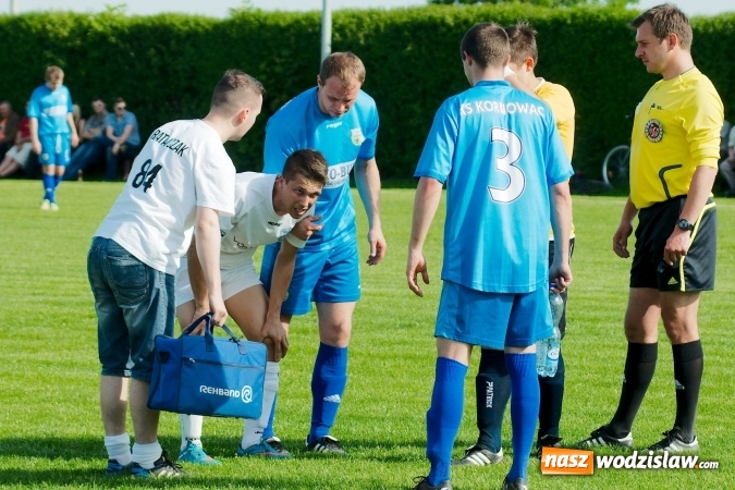 Zdjęcie w galerii na portalu naszwodzislaw.com: Naprzód z Krzyżkowic przerwał fenomenalną passę Kornowaca wiadomości z regionu