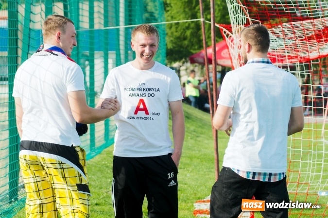 Zdjęcie w galerii na portalu naszwodzislaw.com: Naprzód z Krzyżkowic przerwał fenomenalną passę Kornowaca wiadomości z regionu