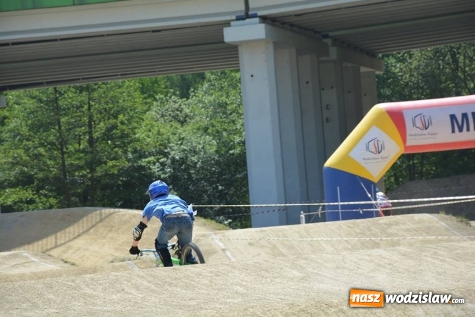Zdjęcie w galerii na portalu naszwodzislaw.com: Zawody BMX RACING 2016 ponownie na Trzech Wzgórzach  wiadomości z regionu