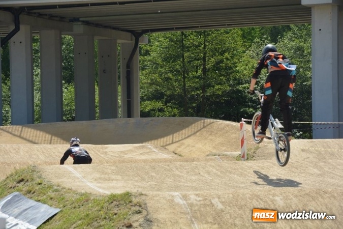 Zdjęcie w galerii na portalu naszwodzislaw.com: Zawody BMX RACING 2016 ponownie na Trzech Wzgórzach  wiadomości z regionu