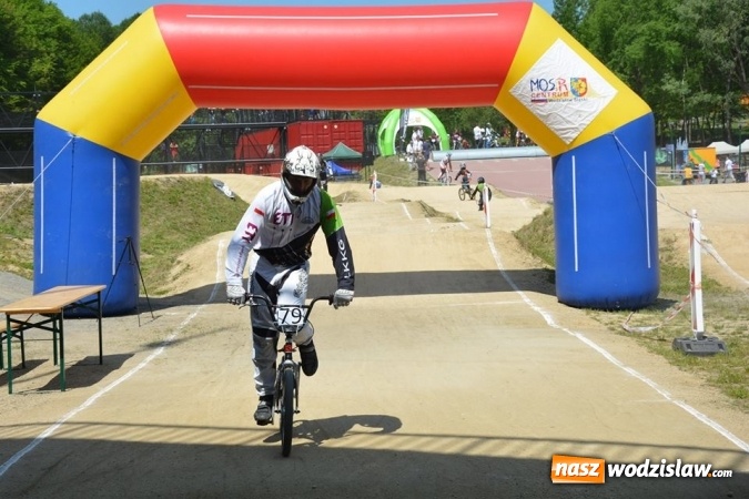 Zdjęcie w galerii na portalu naszwodzislaw.com: Zawody BMX RACING 2016 ponownie na Trzech Wzgórzach  wiadomości z regionu