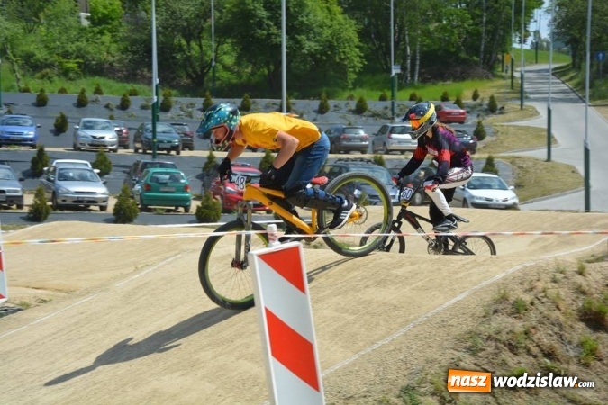 Zdjęcie w galerii na portalu naszwodzislaw.com: Zawody BMX RACING 2016 ponownie na Trzech Wzgórzach  wiadomości z regionu