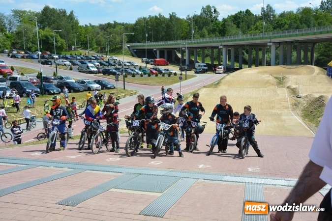 Zdjęcie w galerii na portalu naszwodzislaw.com: Zawody BMX RACING 2016 ponownie na Trzech Wzgórzach  wiadomości z regionu