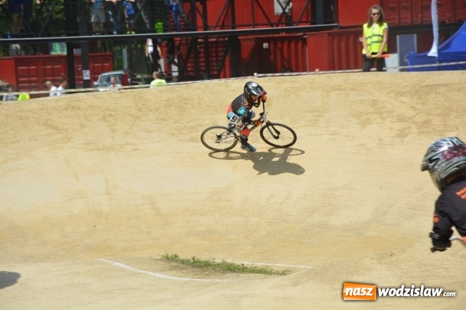 Zdjęcie w galerii na portalu naszwodzislaw.com: Zawody BMX RACING 2016 ponownie na Trzech Wzgórzach  wiadomości z regionu
