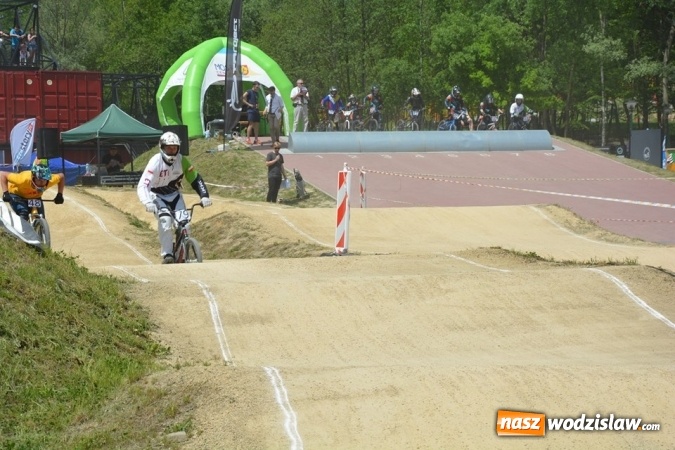 Zdjęcie w galerii na portalu naszwodzislaw.com: Zawody BMX RACING 2016 ponownie na Trzech Wzgórzach  wiadomości z regionu