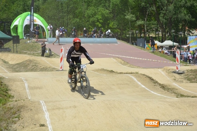 Zdjęcie w galerii na portalu naszwodzislaw.com: Zawody BMX RACING 2016 ponownie na Trzech Wzgórzach  wiadomości z regionu