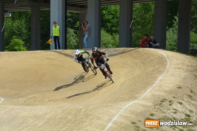Zdjęcie w galerii na portalu naszwodzislaw.com: Zawody BMX RACING 2016 ponownie na Trzech Wzgórzach  wiadomości z regionu