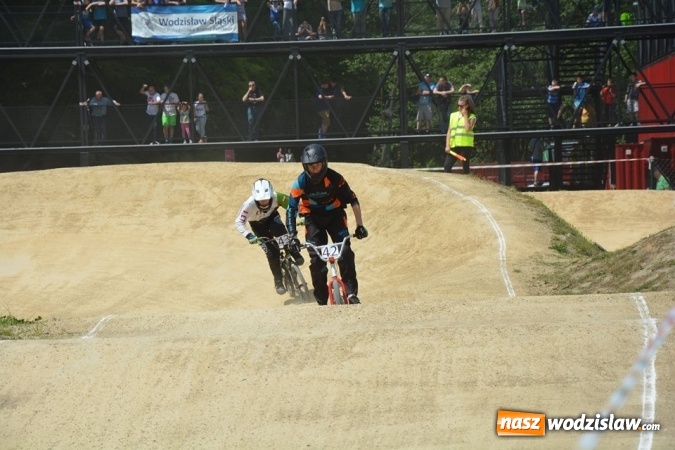 Zdjęcie w galerii na portalu naszwodzislaw.com: Zawody BMX RACING 2016 ponownie na Trzech Wzgórzach  wiadomości z regionu