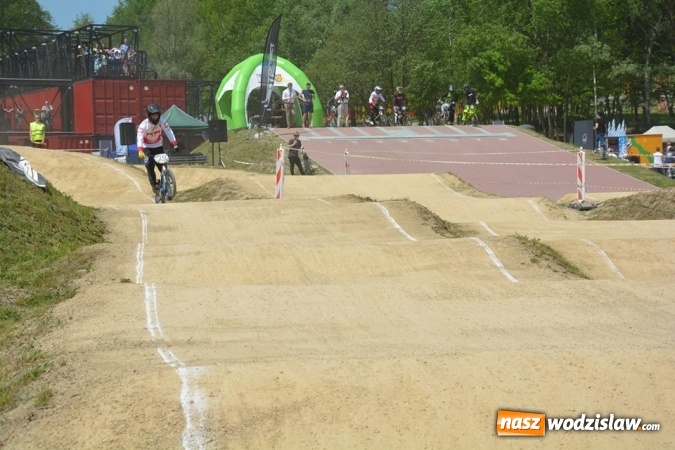 Zdjęcie w galerii na portalu naszwodzislaw.com: Zawody BMX RACING 2016 ponownie na Trzech Wzgórzach  wiadomości z regionu