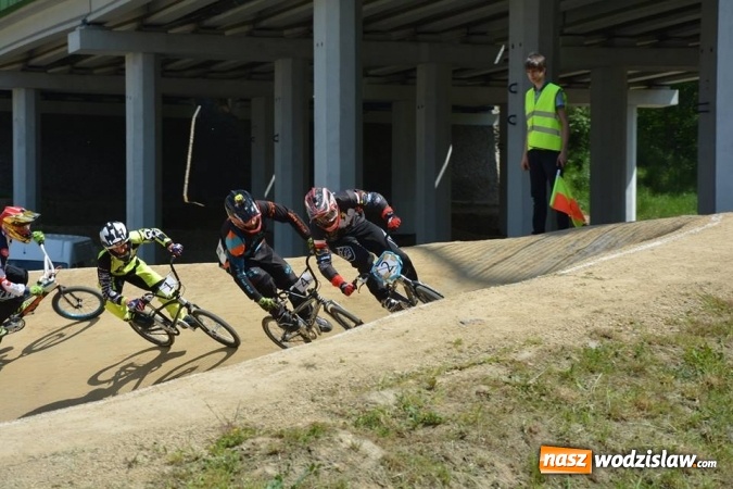 Zdjęcie w galerii na portalu naszwodzislaw.com: Zawody BMX RACING 2016 ponownie na Trzech Wzgórzach  wiadomości z regionu