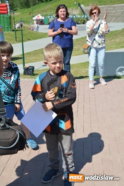 Zdjęcie w galerii na portalu naszwodzislaw.com: Zawody BMX RACING 2016 ponownie na Trzech Wzgórzach  wiadomości z regionu