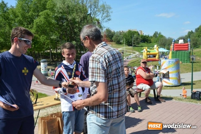 Zdjęcie w galerii na portalu naszwodzislaw.com: Zawody BMX RACING 2016 ponownie na Trzech Wzgórzach  wiadomości z regionu