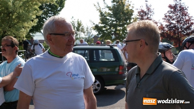 Zdjęcie w galerii na portalu naszwodzislaw.com: Na starcie 60 uczestnik&oacute;w i ponad 30 km w nogach. III Gminny Rajd Rowerowy za nami wiadomości z regionu