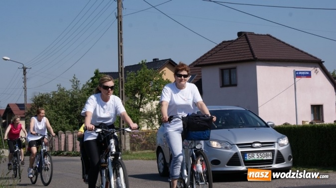 Zdjęcie w galerii na portalu naszwodzislaw.com: Na starcie 60 uczestnik&oacute;w i ponad 30 km w nogach. III Gminny Rajd Rowerowy za nami wiadomości z regionu