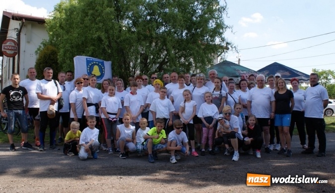 Zdjęcie w galerii na portalu naszwodzislaw.com: Na starcie 60 uczestnik&oacute;w i ponad 30 km w nogach. III Gminny Rajd Rowerowy za nami wiadomości z regionu