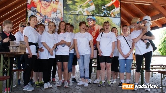 Zdjęcie w galerii na portalu naszwodzislaw.com: Na starcie 60 uczestnik&oacute;w i ponad 30 km w nogach. III Gminny Rajd Rowerowy za nami wiadomości z regionu