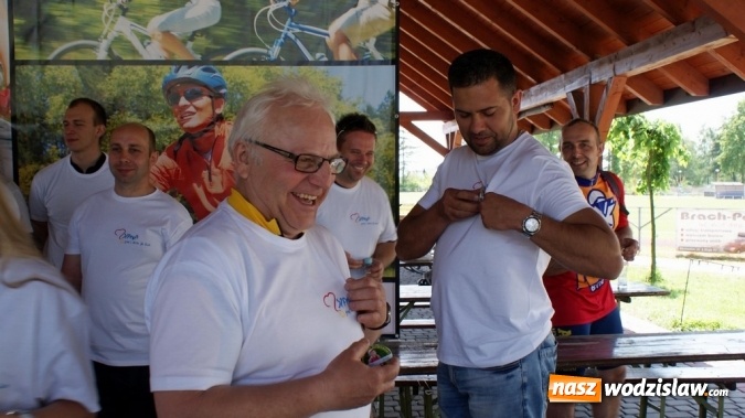 Zdjęcie w galerii na portalu naszwodzislaw.com: Na starcie 60 uczestnik&oacute;w i ponad 30 km w nogach. III Gminny Rajd Rowerowy za nami wiadomości z regionu