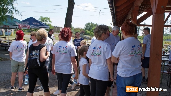 Zdjęcie w galerii na portalu naszwodzislaw.com: Na starcie 60 uczestnik&oacute;w i ponad 30 km w nogach. III Gminny Rajd Rowerowy za nami wiadomości z regionu