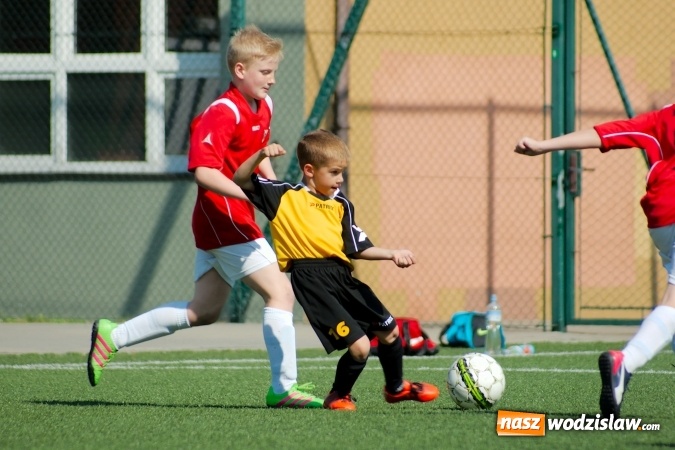 Zdjęcie w galerii na portalu naszwodzislaw.com: Orliki Unii bezlitosne dla Wypoczynku Buków wiadomości z regionu