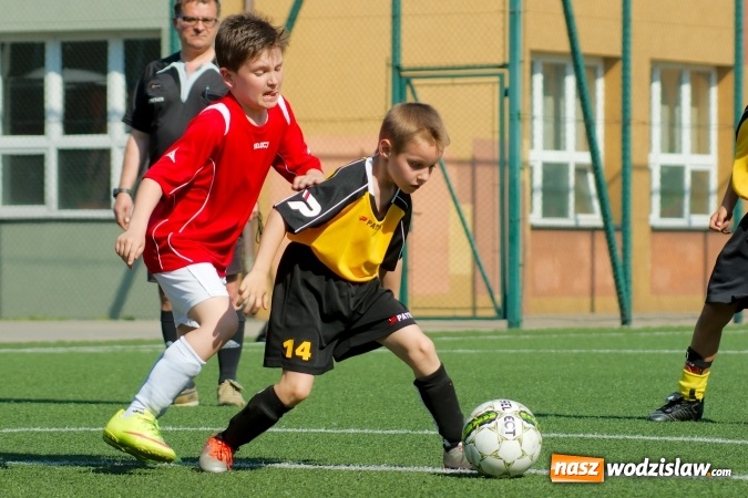 Zdjęcie w galerii na portalu naszwodzislaw.com: Orliki Unii bezlitosne dla Wypoczynku Buków wiadomości z regionu