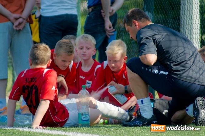 Zdjęcie w galerii na portalu naszwodzislaw.com: Orliki Unii bezlitosne dla Wypoczynku Buków wiadomości z regionu