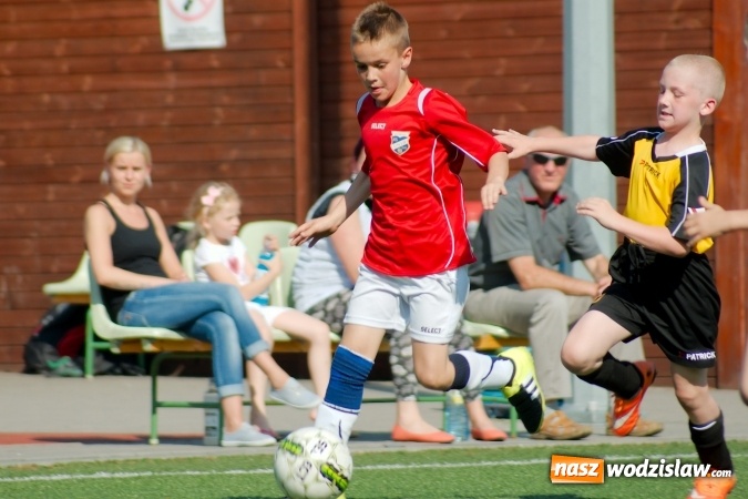 Zdjęcie w galerii na portalu naszwodzislaw.com: Orliki Unii bezlitosne dla Wypoczynku Buków wiadomości z regionu