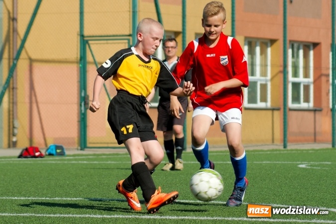 Zdjęcie w galerii na portalu naszwodzislaw.com: Orliki Unii bezlitosne dla Wypoczynku Buków wiadomości z regionu