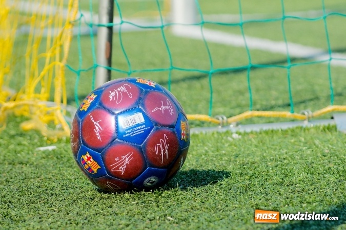 Zdjęcie w galerii na portalu naszwodzislaw.com: Orliki Unii bezlitosne dla Wypoczynku Buków wiadomości z regionu