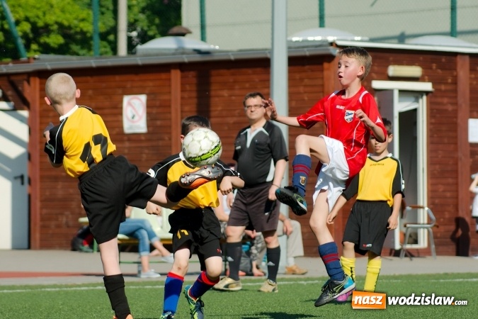 Zdjęcie w galerii na portalu naszwodzislaw.com: Orliki Unii bezlitosne dla Wypoczynku Buków wiadomości z regionu