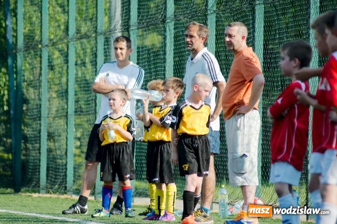 Zdjęcie w galerii na portalu naszwodzislaw.com: Orliki Unii bezlitosne dla Wypoczynku Buków wiadomości z regionu