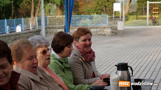 Zdjęcie w galerii na portalu naszwodzislaw.com: Jubileuszowa majówka chórzystów na terenie Ośrodka Kultury w Mszanie wiadomości z regionu