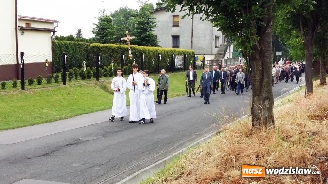 Zdjęcie w galerii na portalu naszwodzislaw.com: Procesje Bożego Ciała. Gościliśmy w Jedłowniku wiadomości z regionu