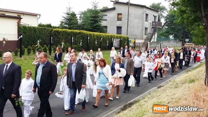 Zdjęcie w galerii na portalu naszwodzislaw.com: Procesje Bożego Ciała. Gościliśmy w Jedłowniku wiadomości z regionu