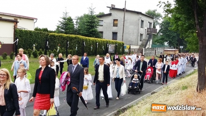 Zdjęcie w galerii na portalu naszwodzislaw.com: Procesje Bożego Ciała. Gościliśmy w Jedłowniku wiadomości z regionu