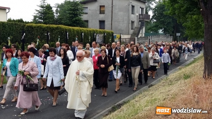 Zdjęcie w galerii na portalu naszwodzislaw.com: Procesje Bożego Ciała. Gościliśmy w Jedłowniku wiadomości z regionu