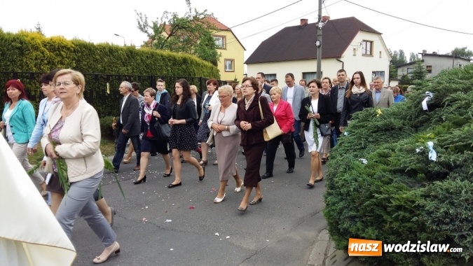 Zdjęcie w galerii na portalu naszwodzislaw.com: Procesje Bożego Ciała. Gościliśmy w Jedłowniku wiadomości z regionu
