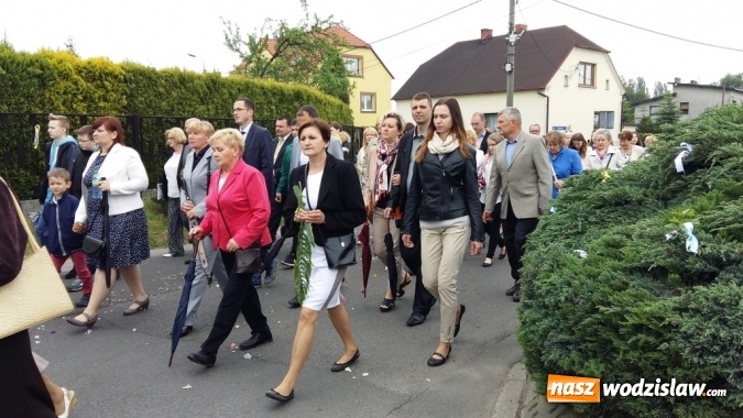 Zdjęcie w galerii na portalu naszwodzislaw.com: Procesje Bożego Ciała. Gościliśmy w Jedłowniku wiadomości z regionu