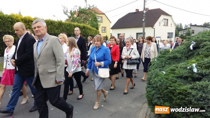 Zdjęcie w galerii na portalu naszwodzislaw.com: Procesje Bożego Ciała. Gościliśmy w Jedłowniku wiadomości z regionu