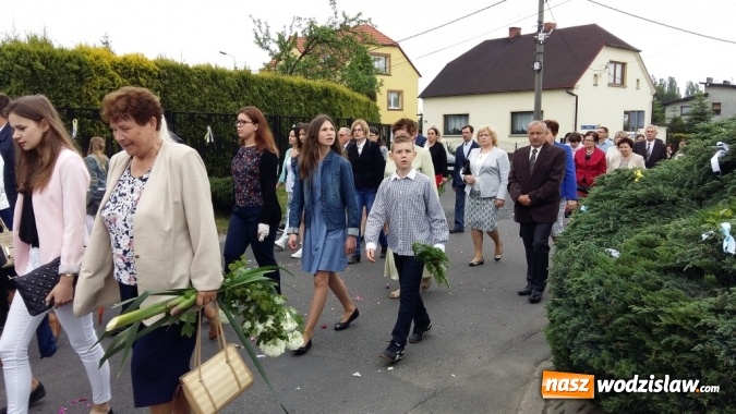 Zdjęcie w galerii na portalu naszwodzislaw.com: Procesje Bożego Ciała. Gościliśmy w Jedłowniku wiadomości z regionu