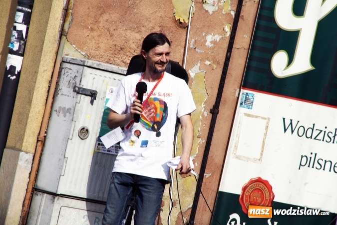 Zdjęcie w galerii na portalu naszwodzislaw.com: Wystartował Wodzisławski Festiwal Kuglarzy wiadomości z regionu