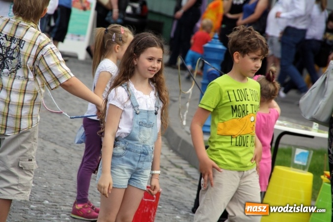 Zdjęcie w galerii na portalu naszwodzislaw.com: Wystartował Wodzisławski Festiwal Kuglarzy wiadomości z regionu