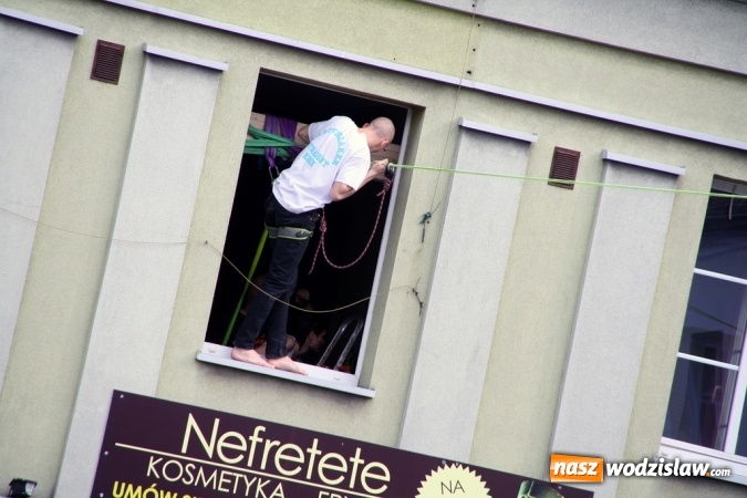 Zdjęcie w galerii na portalu naszwodzislaw.com: Wystartował Wodzisławski Festiwal Kuglarzy wiadomości z regionu