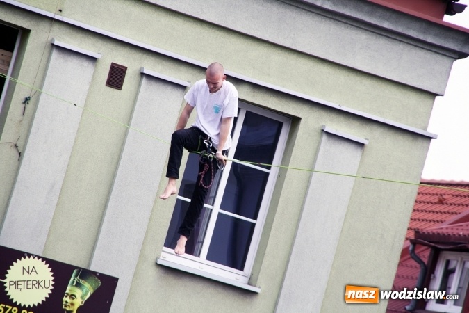 Zdjęcie w galerii na portalu naszwodzislaw.com: Wystartował Wodzisławski Festiwal Kuglarzy wiadomości z regionu