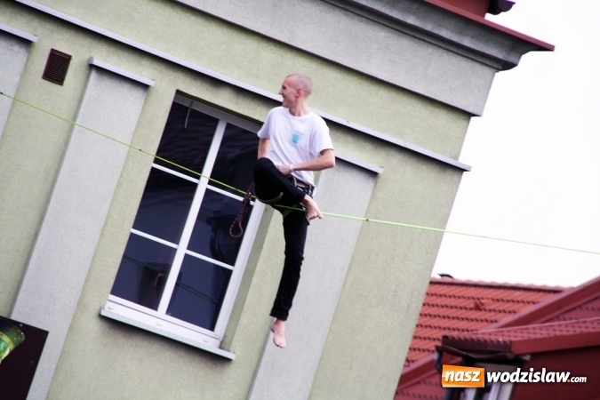 Zdjęcie w galerii na portalu naszwodzislaw.com: Wystartował Wodzisławski Festiwal Kuglarzy wiadomości z regionu