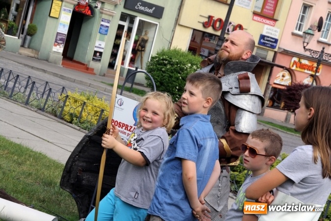 Zdjęcie w galerii na portalu naszwodzislaw.com: Wystartował Wodzisławski Festiwal Kuglarzy wiadomości z regionu