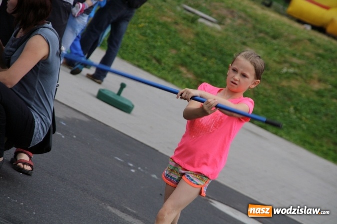 Zdjęcie w galerii na portalu naszwodzislaw.com: Walczyli o 3 tys. zł, czyli drugi dzień Wodzisławskiego Festiwalu Kuglarzy za nami wiadomości z regionu