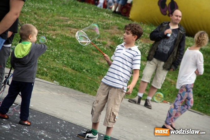 Zdjęcie w galerii na portalu naszwodzislaw.com: Walczyli o 3 tys. zł, czyli drugi dzień Wodzisławskiego Festiwalu Kuglarzy za nami wiadomości z regionu