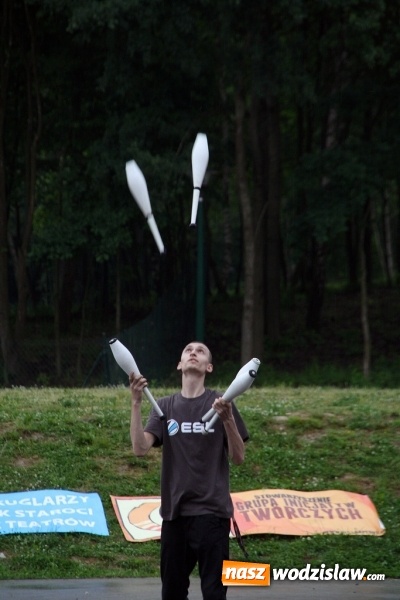 Zdjęcie w galerii na portalu naszwodzislaw.com: Walczyli o 3 tys. zł, czyli drugi dzień Wodzisławskiego Festiwalu Kuglarzy za nami wiadomości z regionu